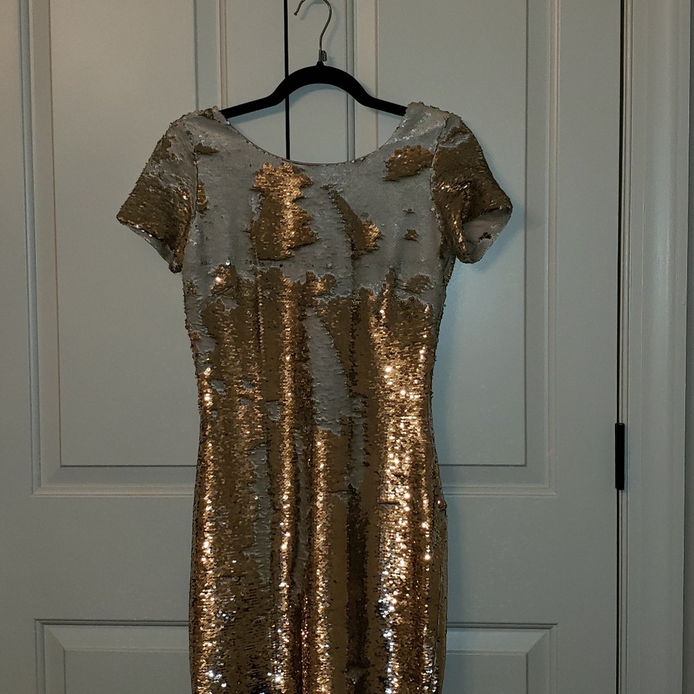 Gold sequin short party dress Small